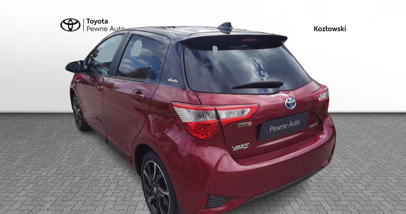 Toyota Yaris cena 59950 przebieg: 64973, rok produkcji 2017 z Pszczyna małe 254